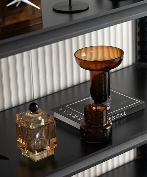The Aura Vases