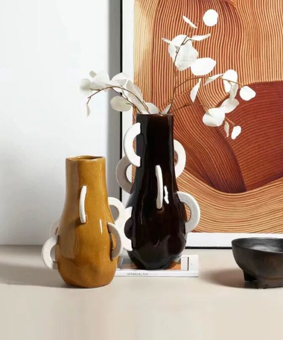 The Conic Vases