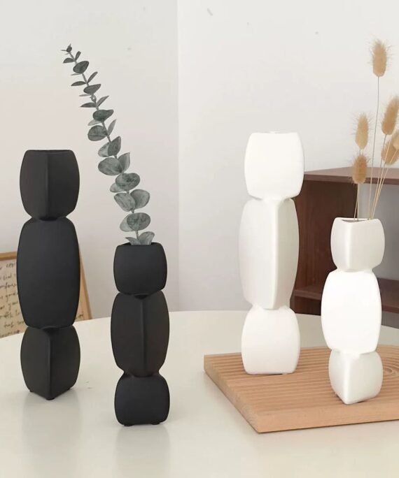 The Sculptural Duo | Osiris Vase Set