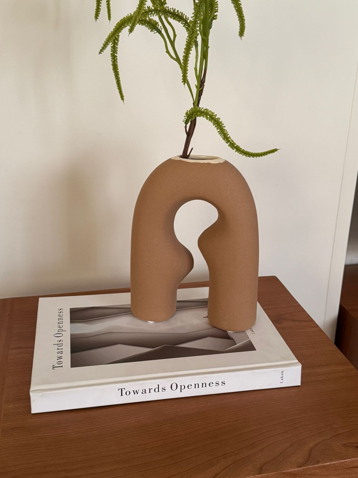 vase - Image 2