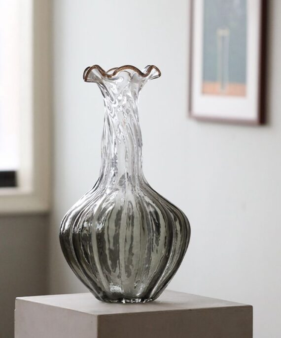 vase