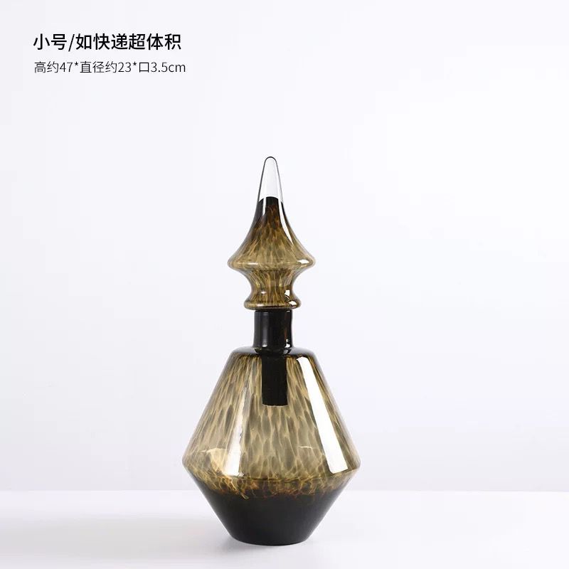 vase - Image 5