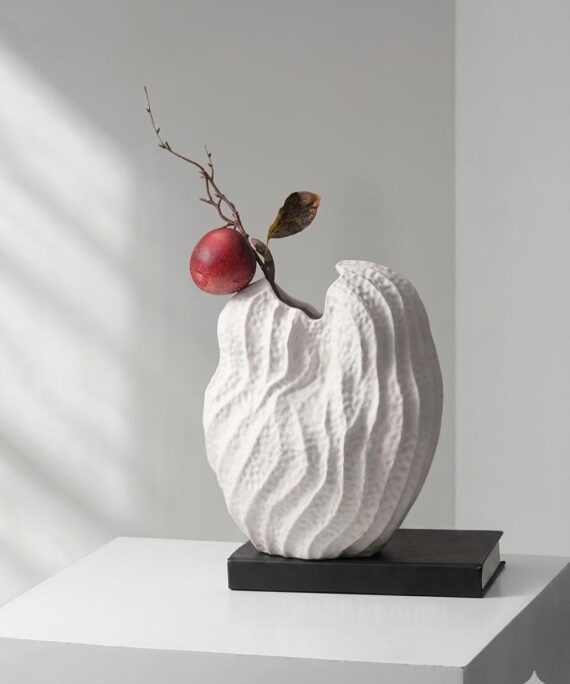 The Unity Loop Vase Trio