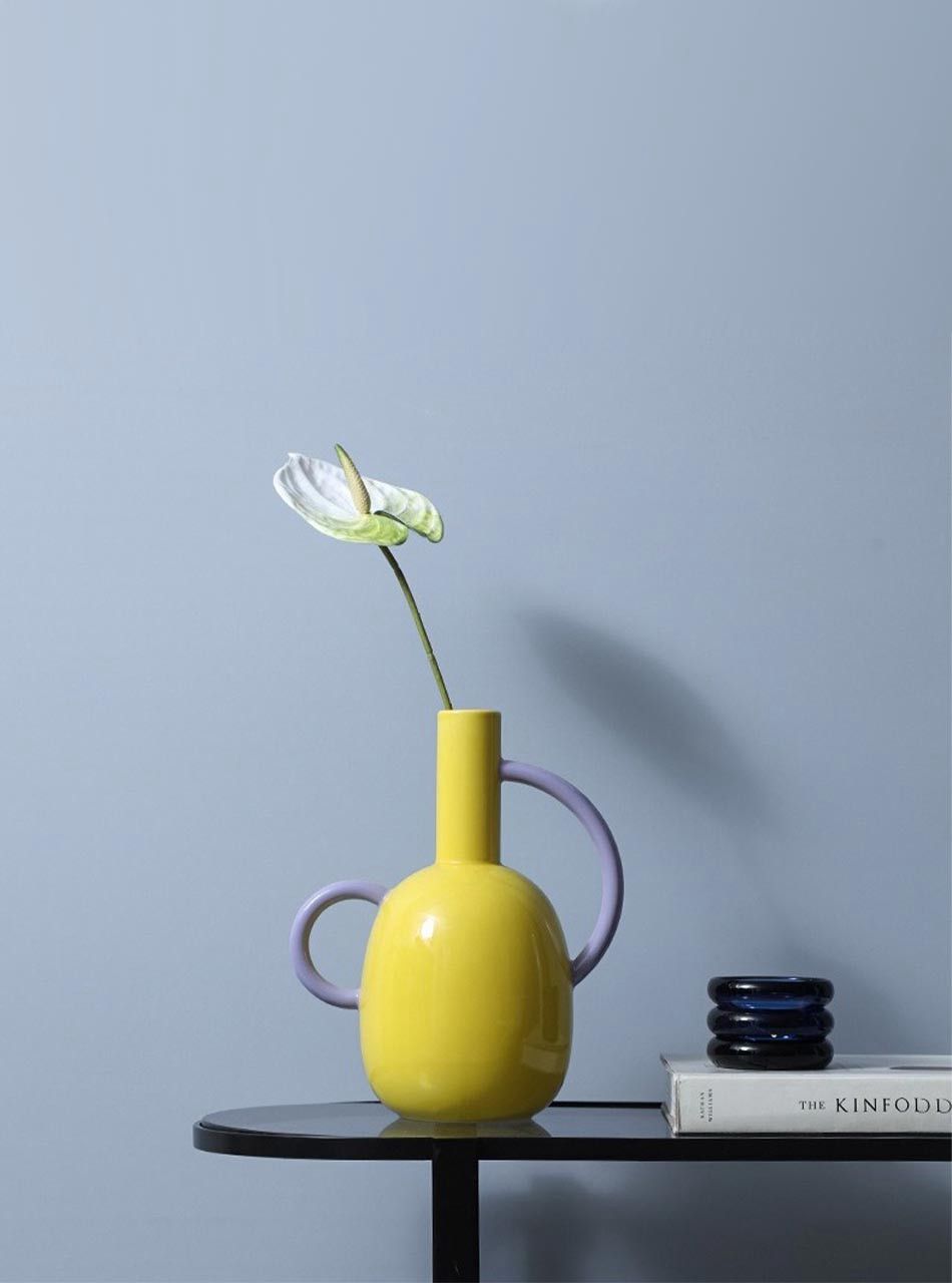 The Nova Sculptural glass Loop Vase - Image 5