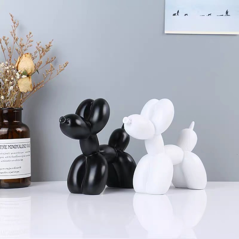 Balloon Dog Sculpture - Image 5