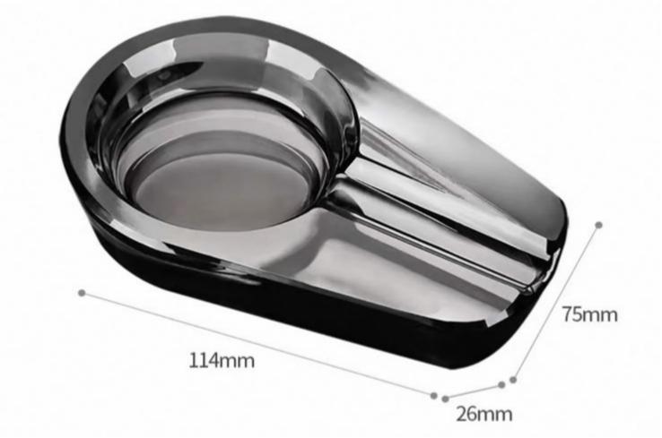 Modern Crystal Glass Cigar Ashtray - Image 2