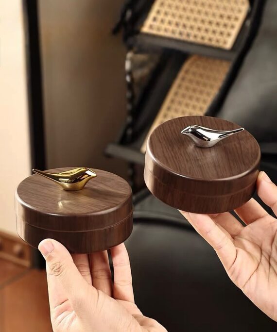 Livvi Bird Accent Lidded Ashtray