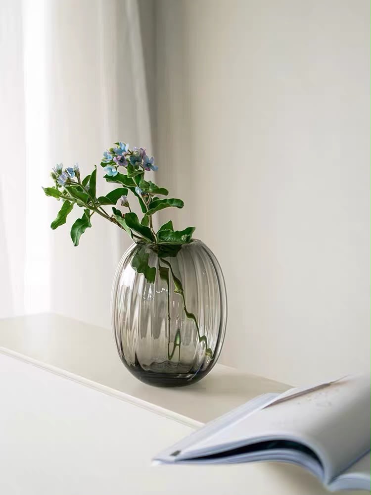 Livvi Ribbed Glass Vase Set (2-Piece) - Image 7